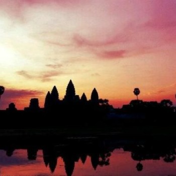 Zonsopkomst bij Angkor! Wow